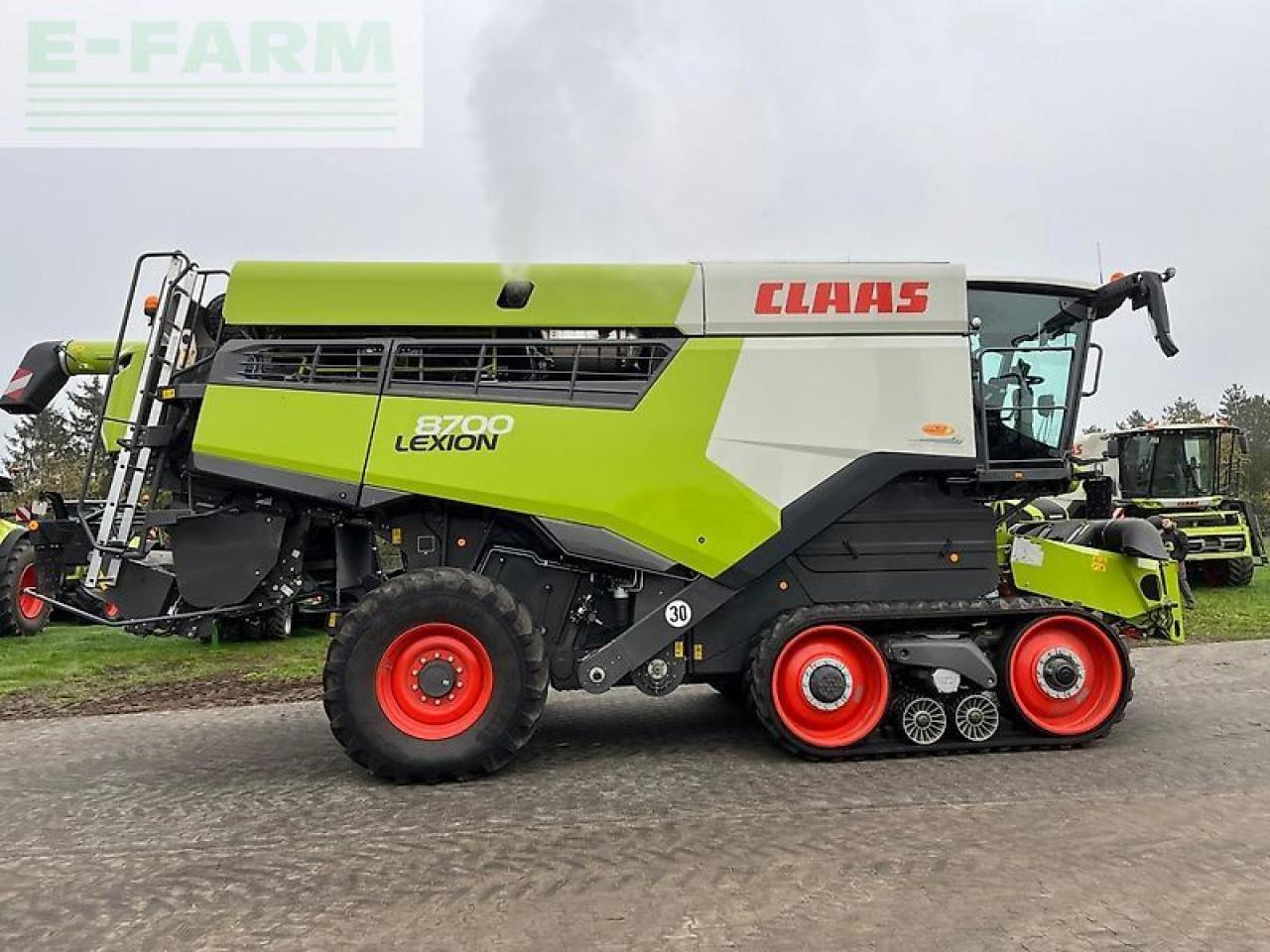 CLAAS lexion 8700 tt - Skurtresker: bilde 2 CLAAS lexion 8700 tt - Skurtresker: bilde 2