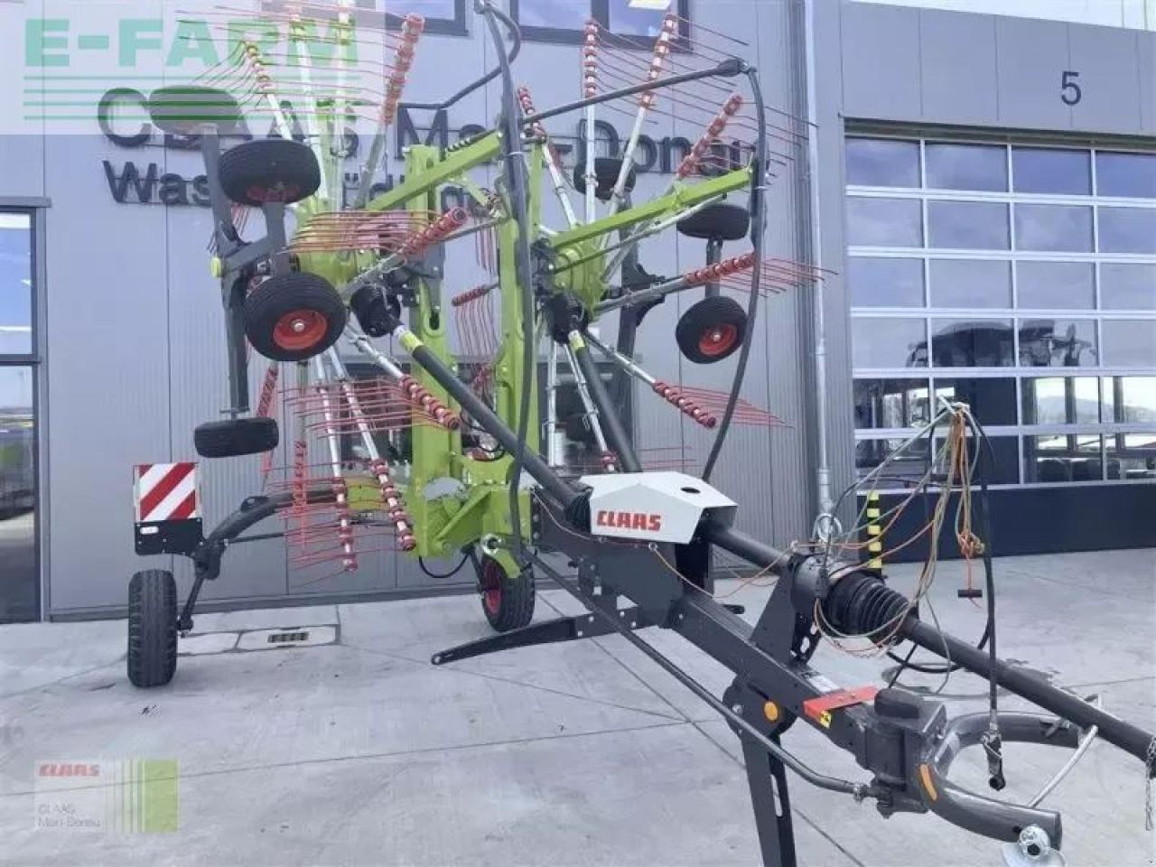 CLAAS liner 2700 trend - Høyvender: bilde 4 CLAAS liner 2700 trend - Høyvender: bilde 4