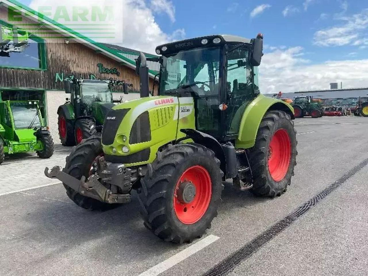 CLAAS marque claas - Traktor: bilde 1 CLAAS marque claas - Traktor: bilde 1