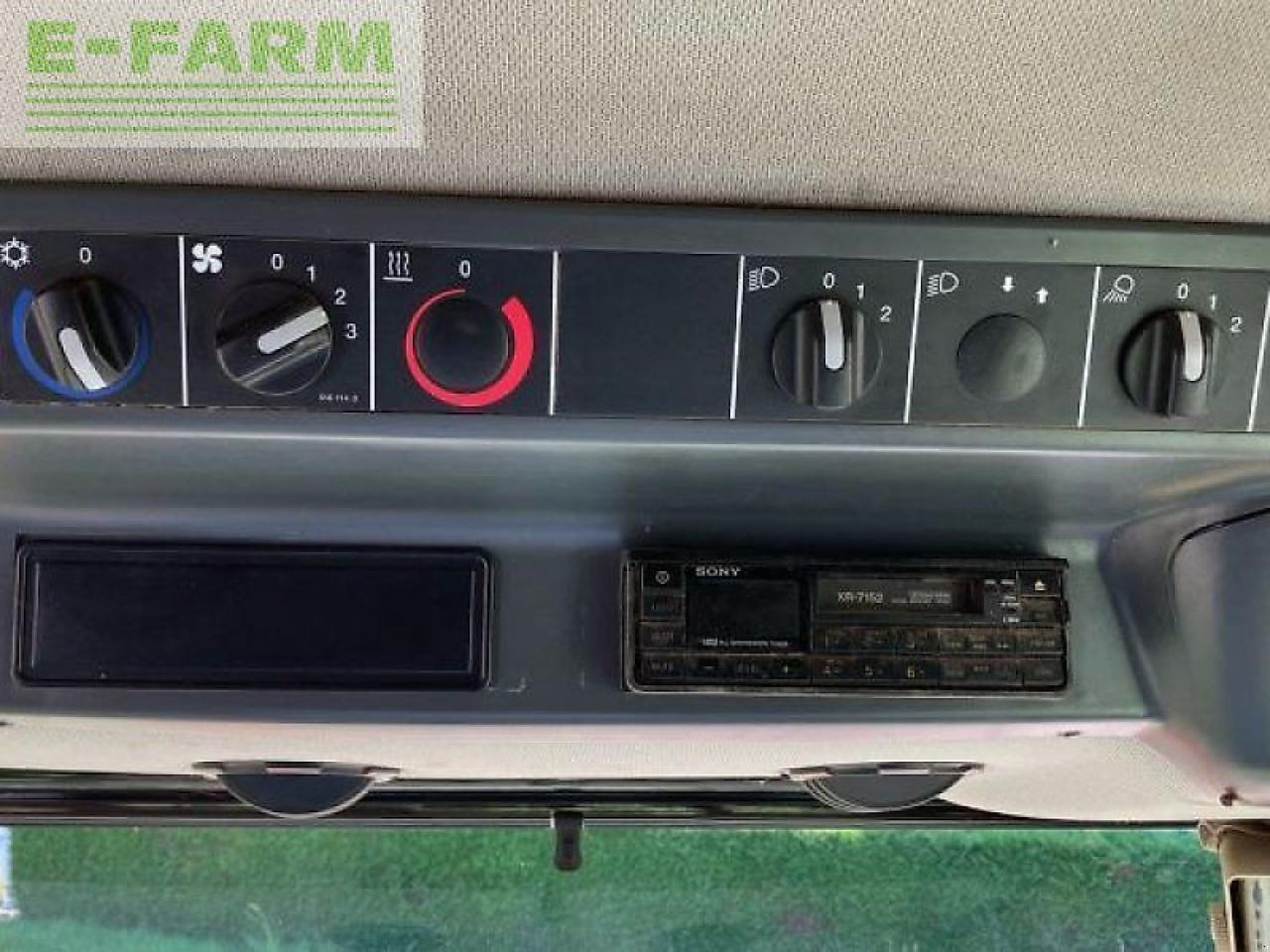 Skurtresker CLAAS mega 350: bilde 10 Skurtresker CLAAS mega 350: bilde 10