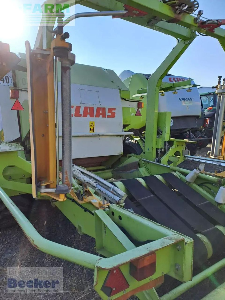 CLAAS rollant 255 rc uniwrap - Firkantpresse: bilde 4 CLAAS rollant 255 rc uniwrap - Firkantpresse: bilde 4