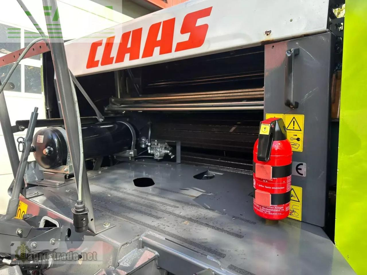 CLAAS rollant 454 rc - Firkantpresse: bilde 3 CLAAS rollant 454 rc - Firkantpresse: bilde 3