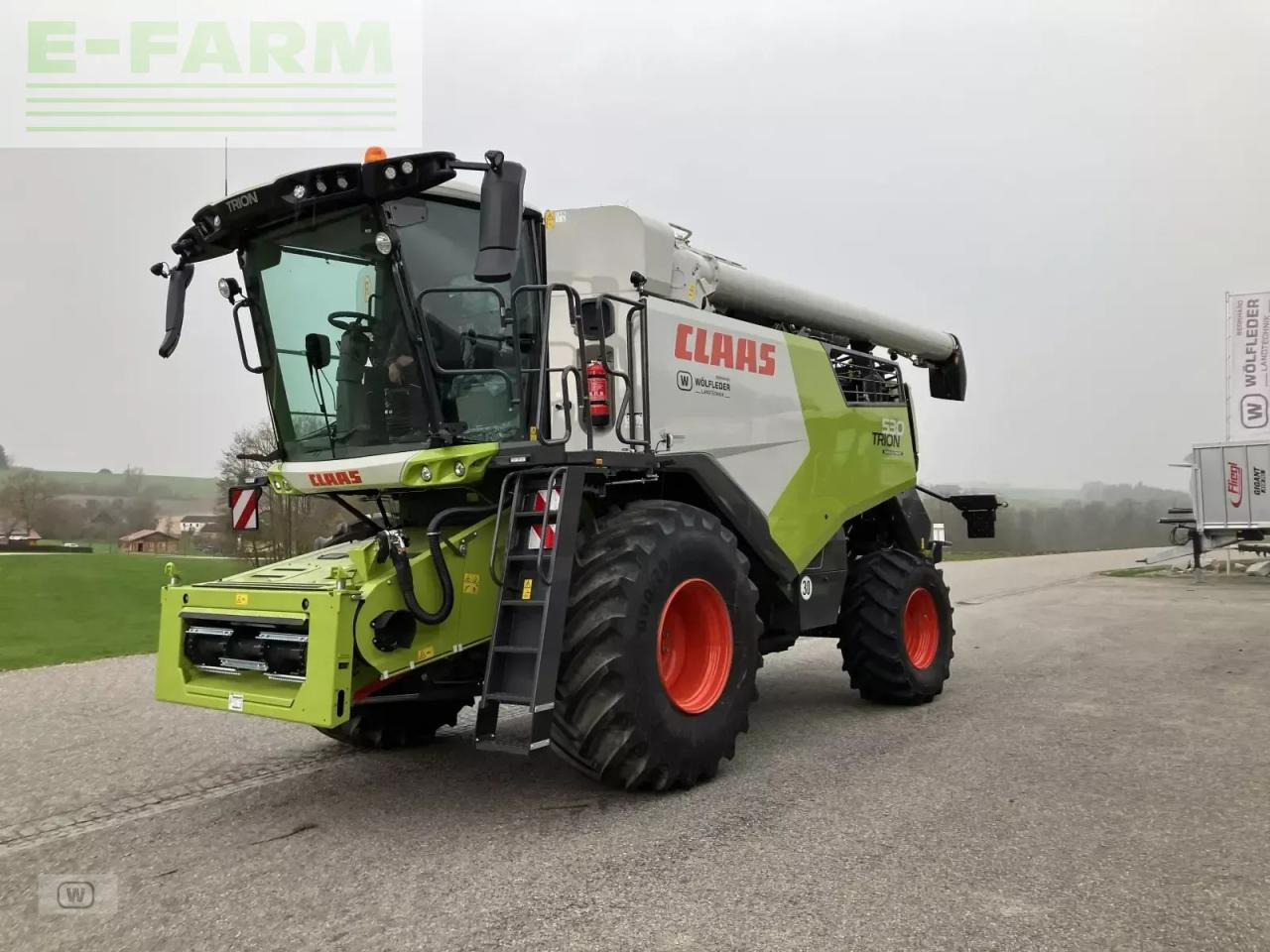 CLAAS trion 530 - Skurtresker: bilde 1 CLAAS trion 530 - Skurtresker: bilde 1