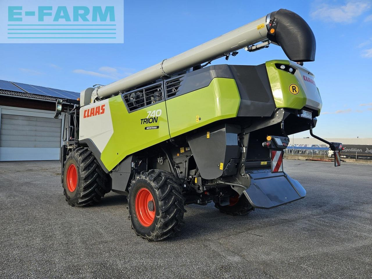 CLAAS trion 740 montana 4x4 - Skurtresker: bilde 4 CLAAS trion 740 montana 4x4 - Skurtresker: bilde 4