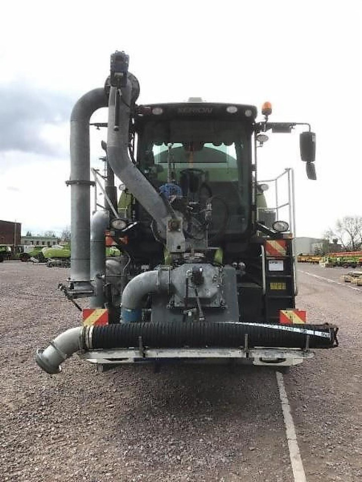 CLAAS xerion 3800 saddle trac - Selvdreven sprøyte: bilde 2 CLAAS xerion 3800 saddle trac - Selvdreven sprøyte: bilde 2