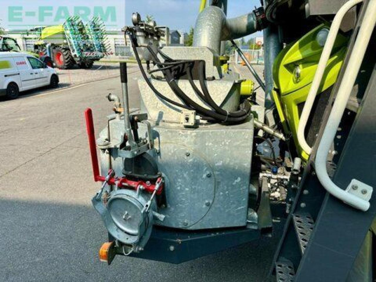 Traktor CLAAS xerion 4000 saddle trac, zunhammer acx 16 cbm SADDLE TRAC: bilde 9