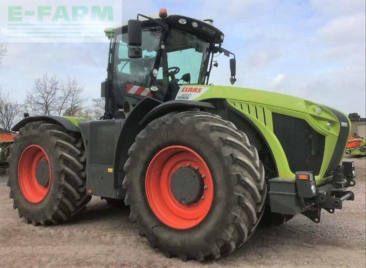 CLAAS xerion 4200 trac TRAC - Traktor: bilde 3 CLAAS xerion 4200 trac TRAC - Traktor: bilde 3