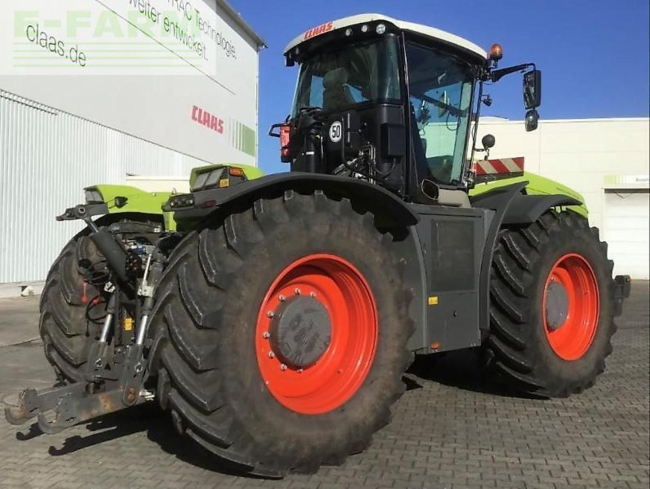 CLAAS xerion 5000 vc - Traktor: bilde 3 CLAAS xerion 5000 vc - Traktor: bilde 3