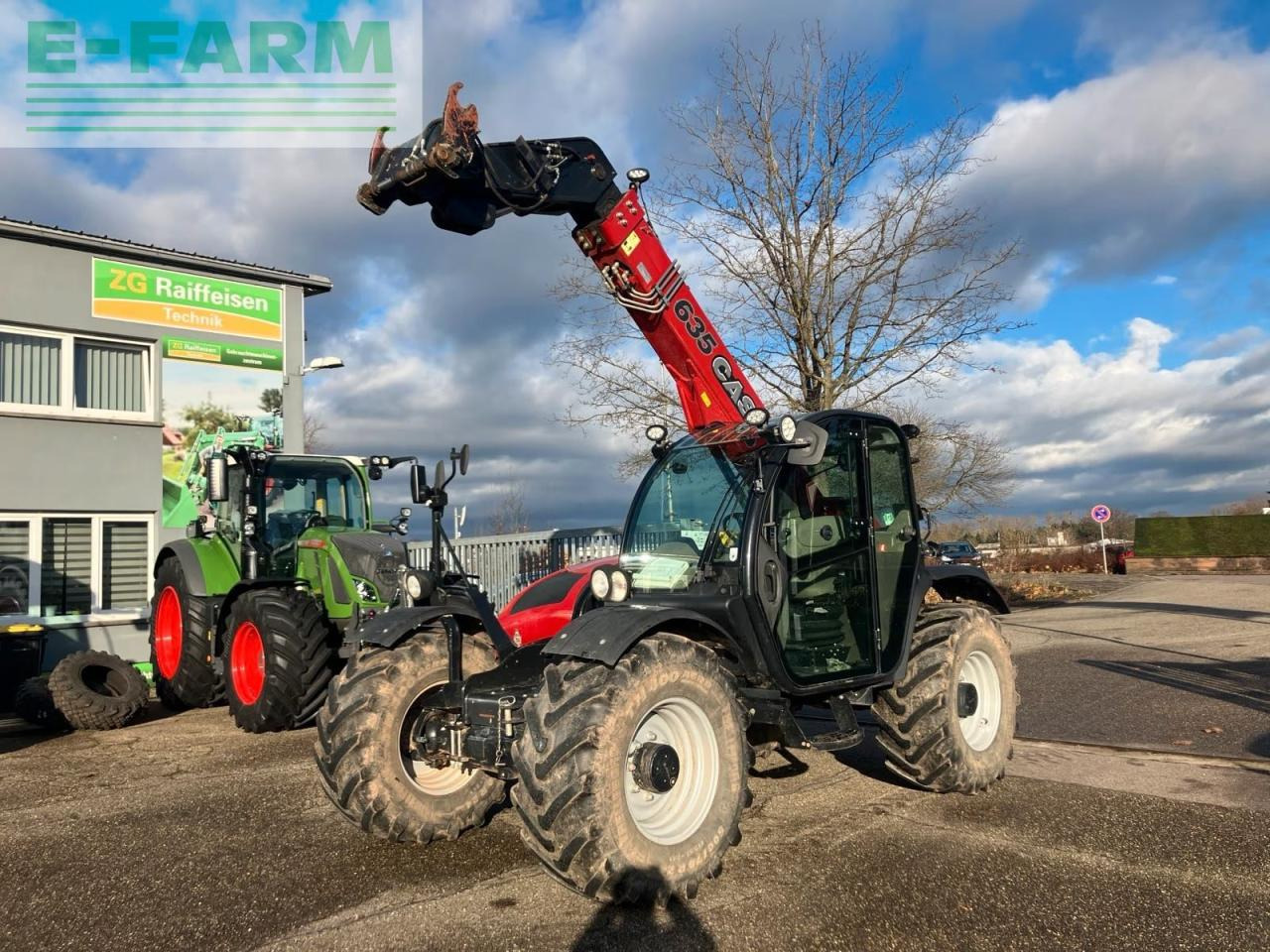 Case-IH 635 - Teleskoplastere: bilde 1 Case-IH 635 - Teleskoplastere: bilde 1