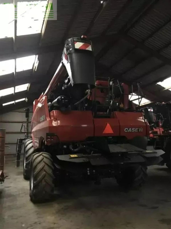 Case-IH axial-flow 8250 med harvest command, kun 570 tærsketimer - Skurtresker: bilde 3 Case-IH axial-flow 8250 med harvest command, kun 570 tærsketimer - Skurtresker: bilde 3