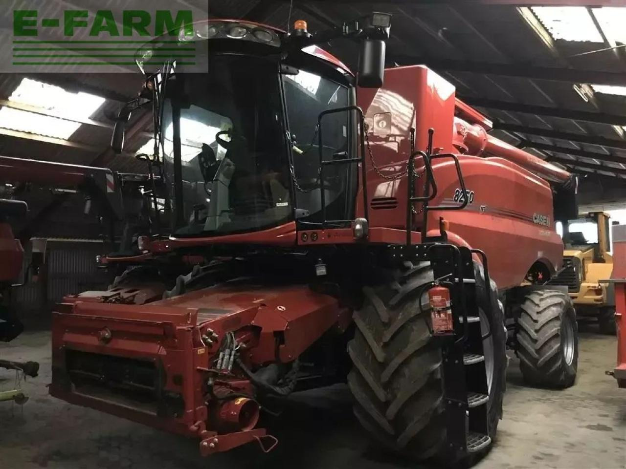 Case-IH axial-flow 8250 med harvest command, kun 570 tærsketimer - Skurtresker: bilde 2 Case-IH axial-flow 8250 med harvest command, kun 570 tærsketimer - Skurtresker: bilde 2