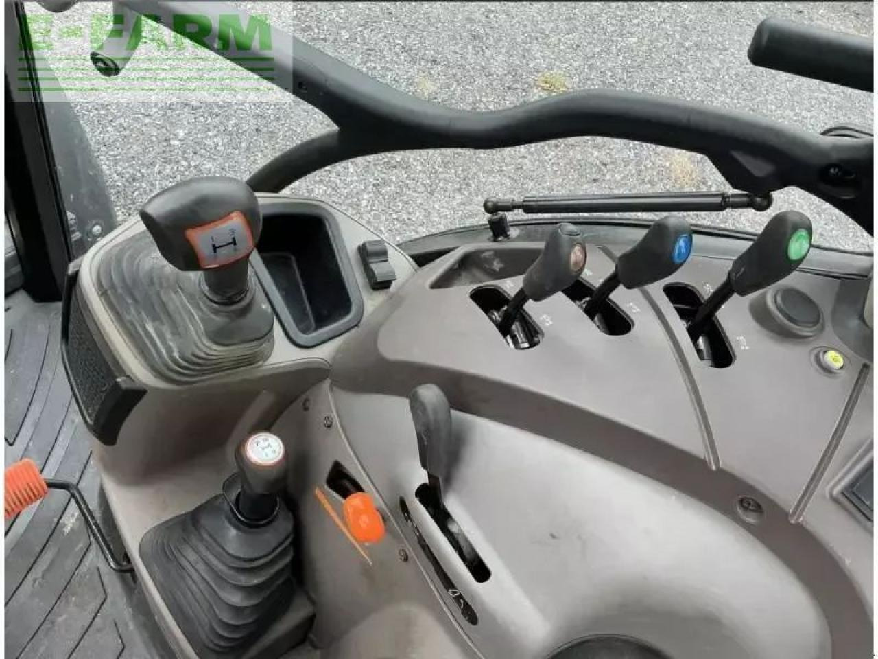 Case-IH farmall 75c - Traktor: bilde 5 Case-IH farmall 75c - Traktor: bilde 5