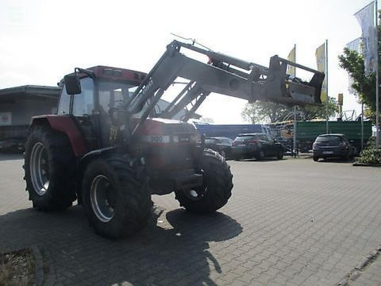 Case-IH maxxum 5120 powershift plus - Traktor: bilde 3 Case-IH maxxum 5120 powershift plus - Traktor: bilde 3