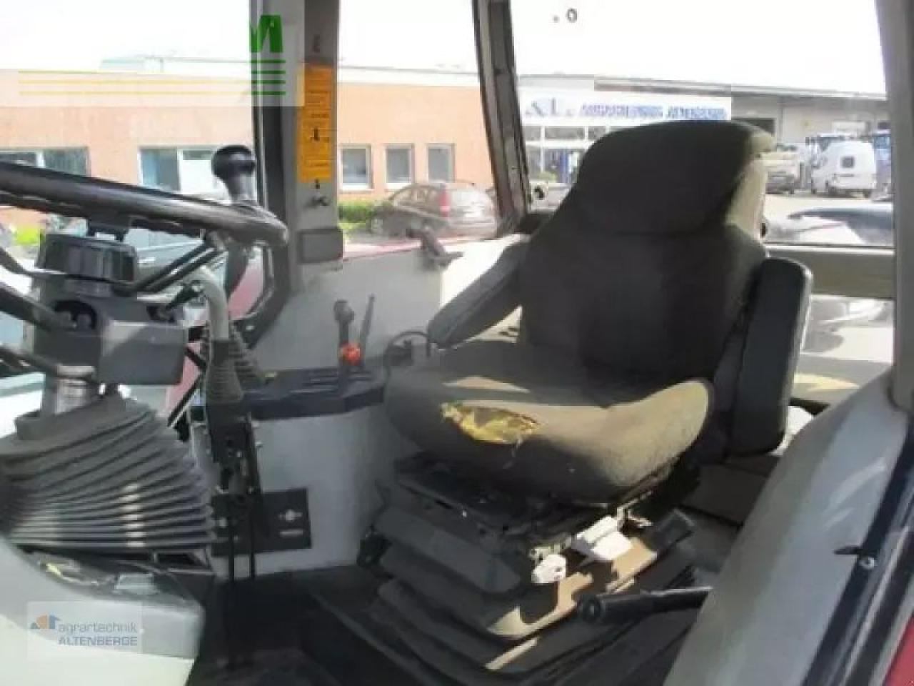 Case-IH maxxum 5120 powershift plus - Traktor: bilde 5 Case-IH maxxum 5120 powershift plus - Traktor: bilde 5