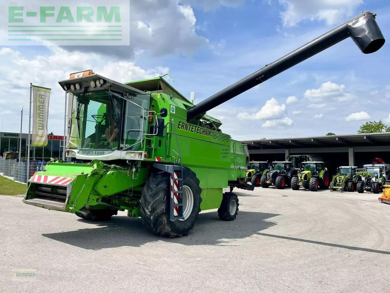 Deutz-Fahr 4075 balance - Skurtresker: bilde 1 Deutz-Fahr 4075 balance - Skurtresker: bilde 1