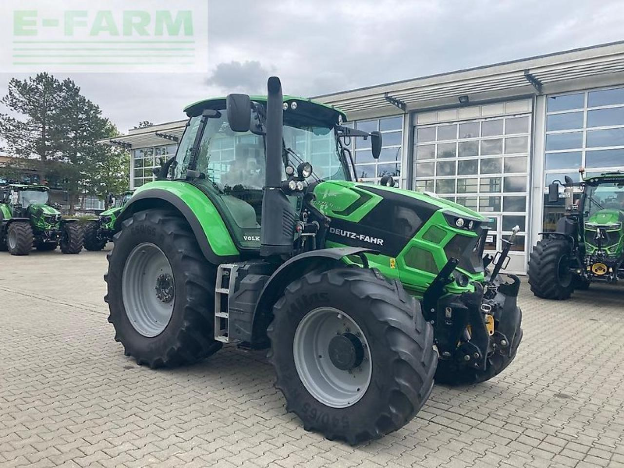 Deutz-Fahr 6175.4 agrotron ttv - Traktor: bilde 3 Deutz-Fahr 6175.4 agrotron ttv - Traktor: bilde 3