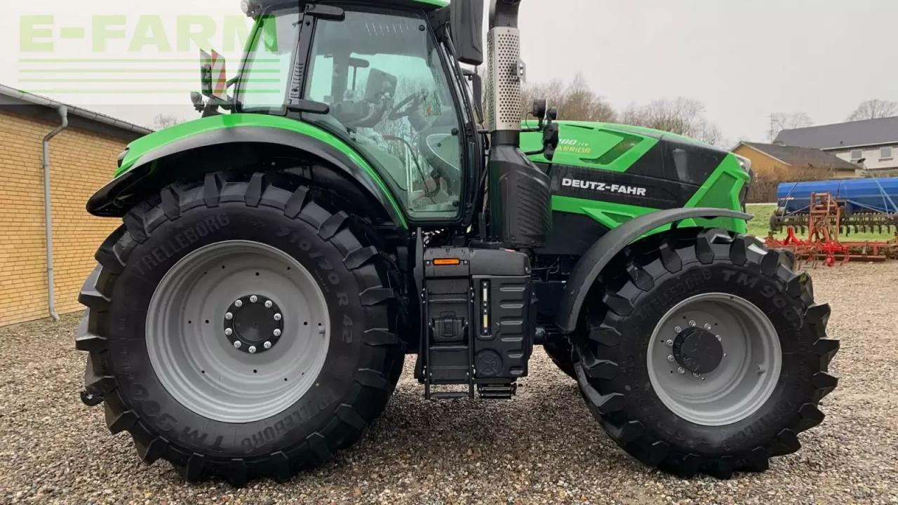 Deutz-Fahr 8280 ttv - Traktor: bilde 3 Deutz-Fahr 8280 ttv - Traktor: bilde 3