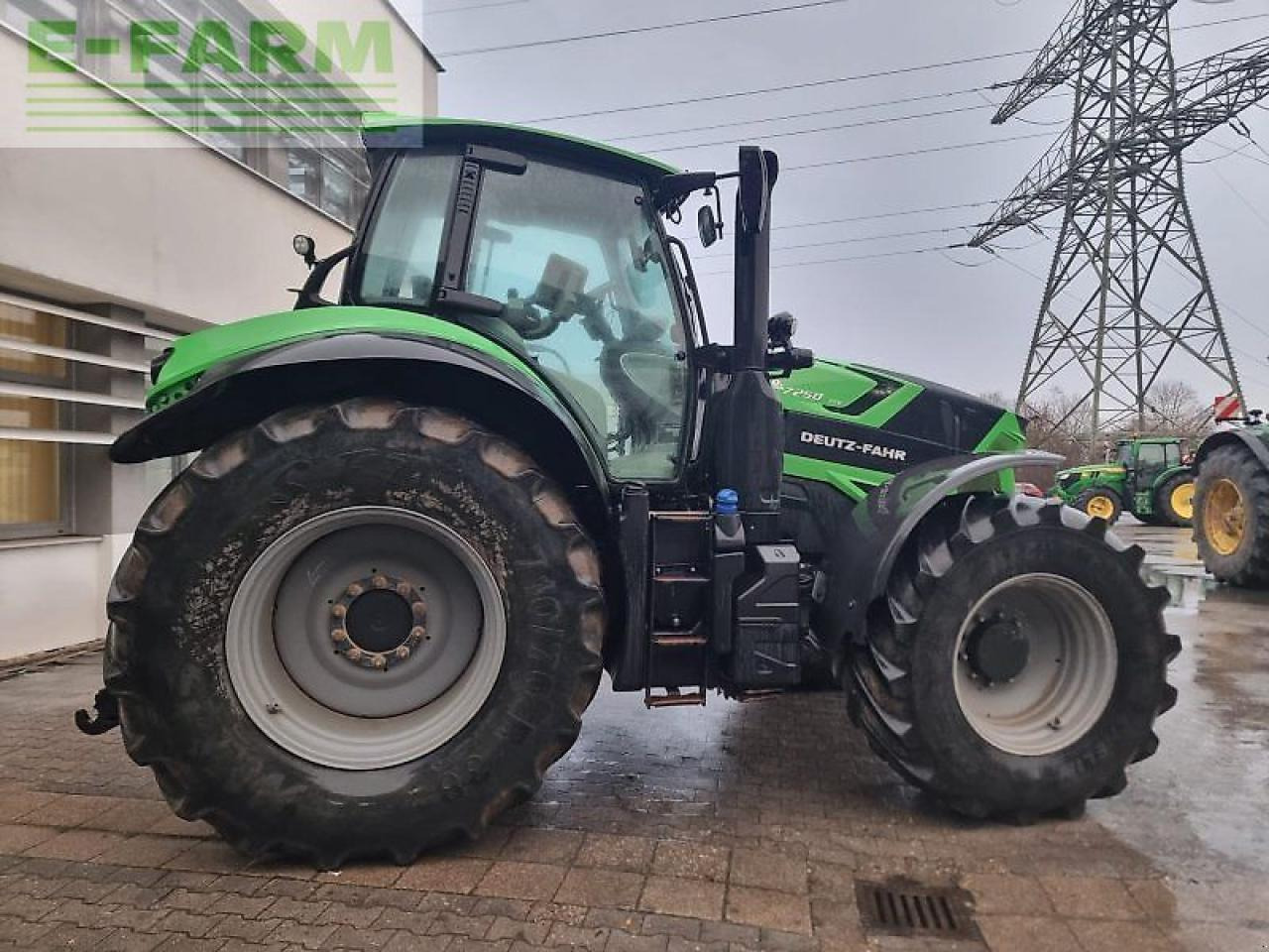 Deutz-Fahr agrotron 7250 ttv - Traktor: bilde 3 Deutz-Fahr agrotron 7250 ttv - Traktor: bilde 3