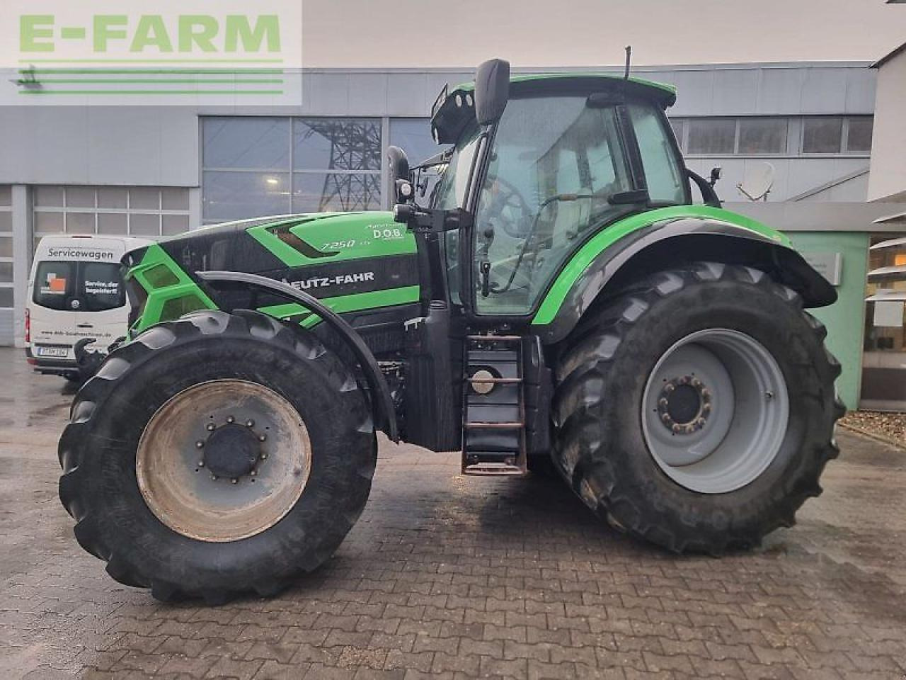 Deutz-Fahr agrotron 7250 ttv - Traktor: bilde 2 Deutz-Fahr agrotron 7250 ttv - Traktor: bilde 2
