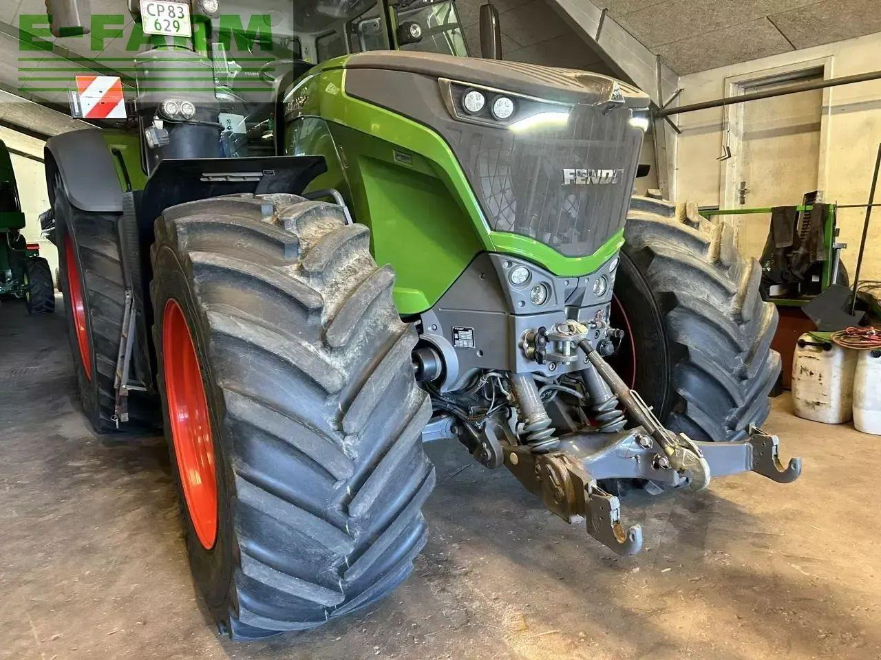 Fendt 1038 vario s4 - Traktor: bilde 3 Fendt 1038 vario s4 - Traktor: bilde 3