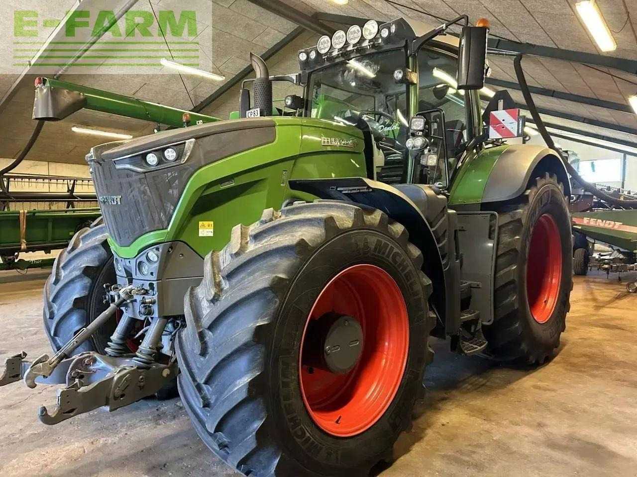 Fendt 1038 vario s4 - Traktor: bilde 2 Fendt 1038 vario s4 - Traktor: bilde 2