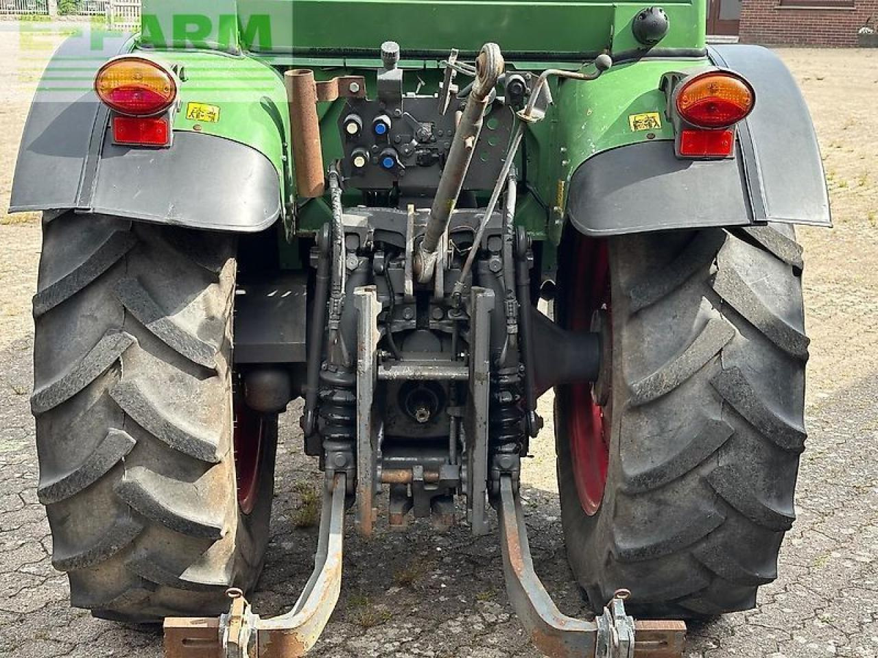 Fendt 207 f vario F - Traktor: bilde 4 Fendt 207 f vario F - Traktor: bilde 4