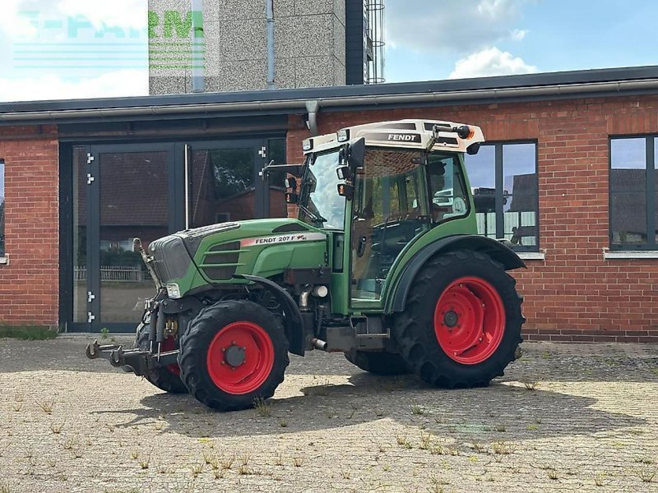 Fendt 207 f vario F - Traktor: bilde 2 Fendt 207 f vario F - Traktor: bilde 2