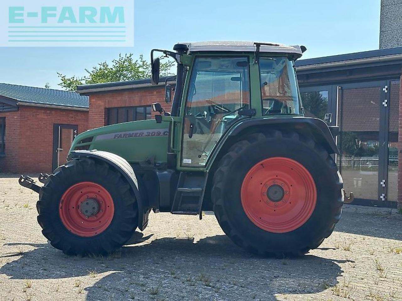 Fendt 309 c *frontzapfwelle*druckluft*klima* - Traktor: bilde 2 Fendt 309 c *frontzapfwelle*druckluft*klima* - Traktor: bilde 2
