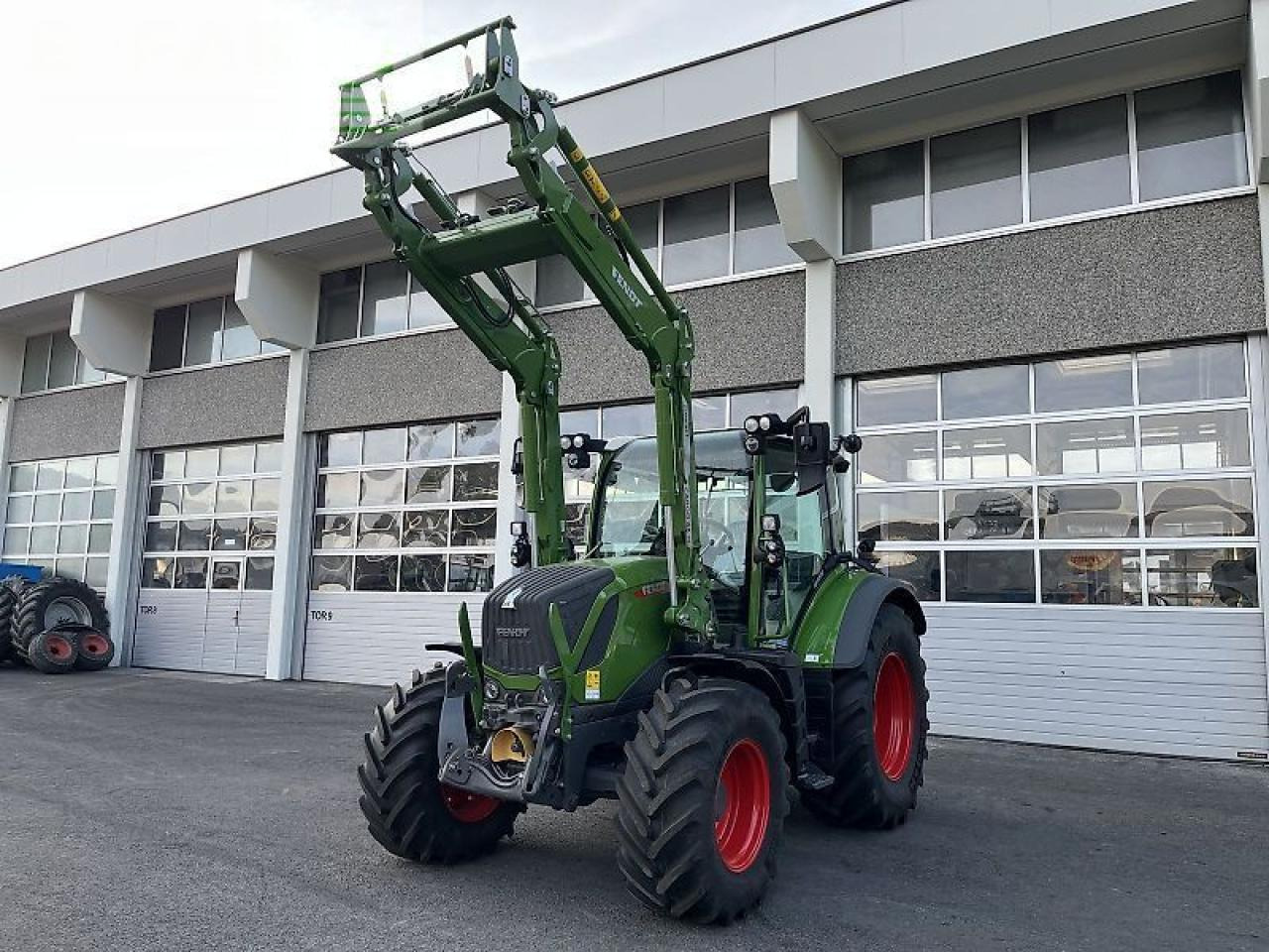 Fendt 313 vario gen4 power setting2 m. frontlader Power - Traktor: bilde 1 Fendt 313 vario gen4 power setting2 m. frontlader Power - Traktor: bilde 1