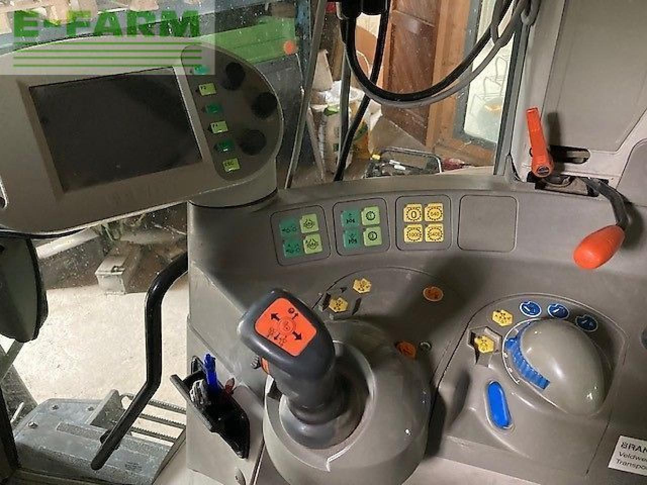 Fendt 412 - Traktor: bilde 4 Fendt 412 - Traktor: bilde 4