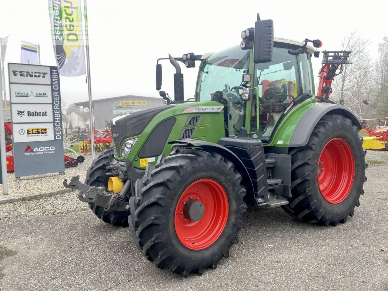 Fendt 516 vario profiplus ProfiPlus - Traktor: bilde 1 Fendt 516 vario profiplus ProfiPlus - Traktor: bilde 1