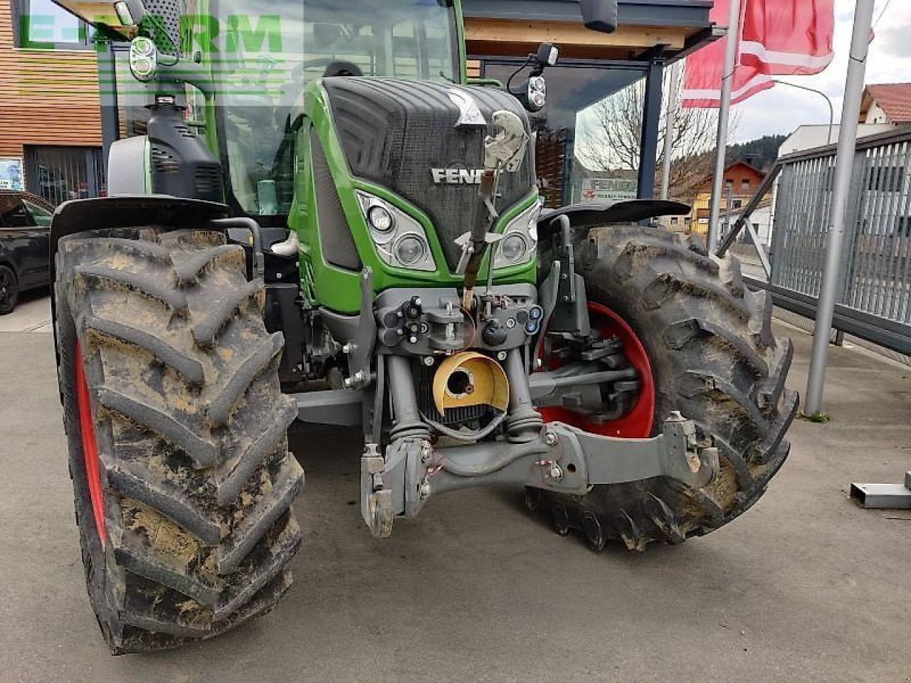 Fendt 516 vario s4 profi plus ProfiPlus - Traktor: bilde 2 Fendt 516 vario s4 profi plus ProfiPlus - Traktor: bilde 2
