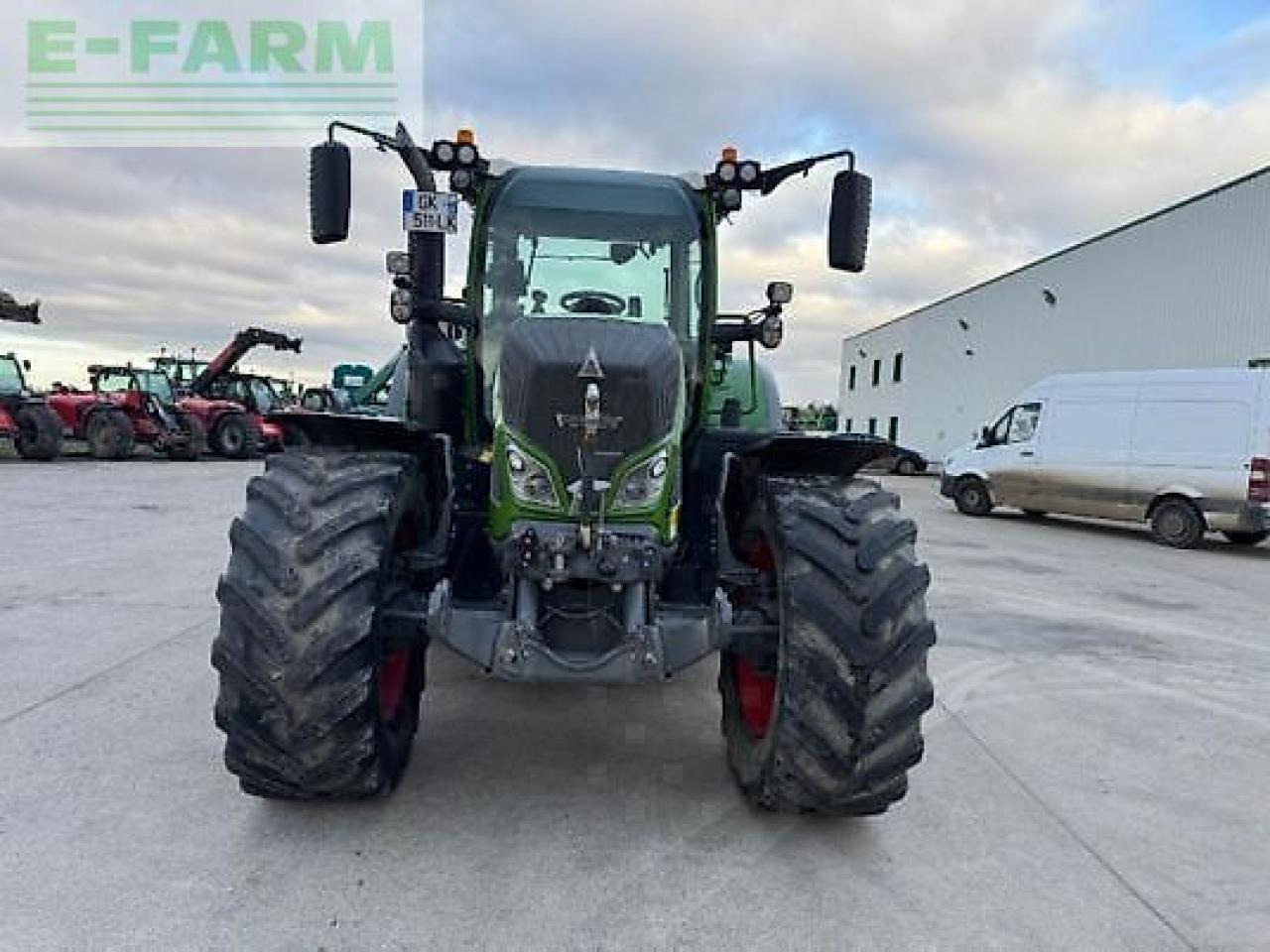 Fendt 724 profi plus - Traktor: bilde 2 Fendt 724 profi plus - Traktor: bilde 2