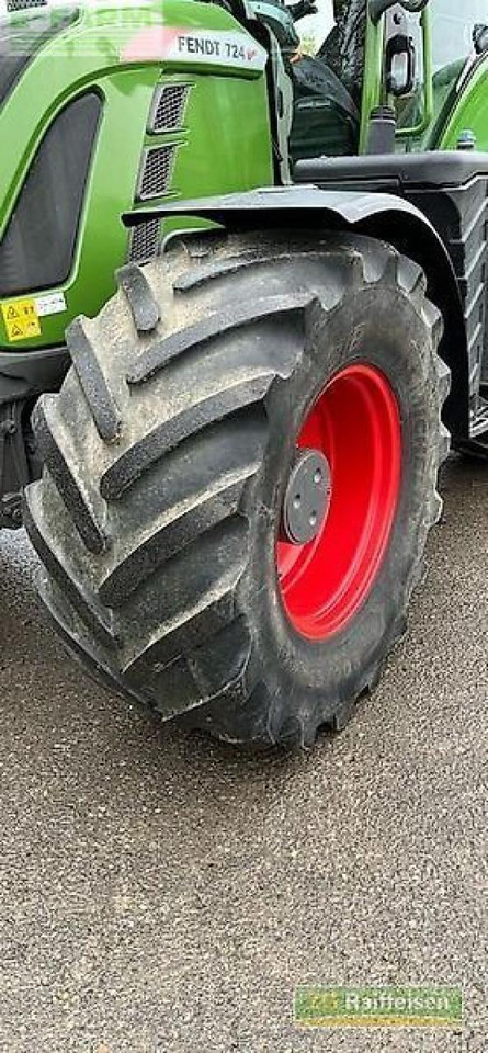 Fendt 724 vario - Traktor: bilde 2 Fendt 724 vario - Traktor: bilde 2