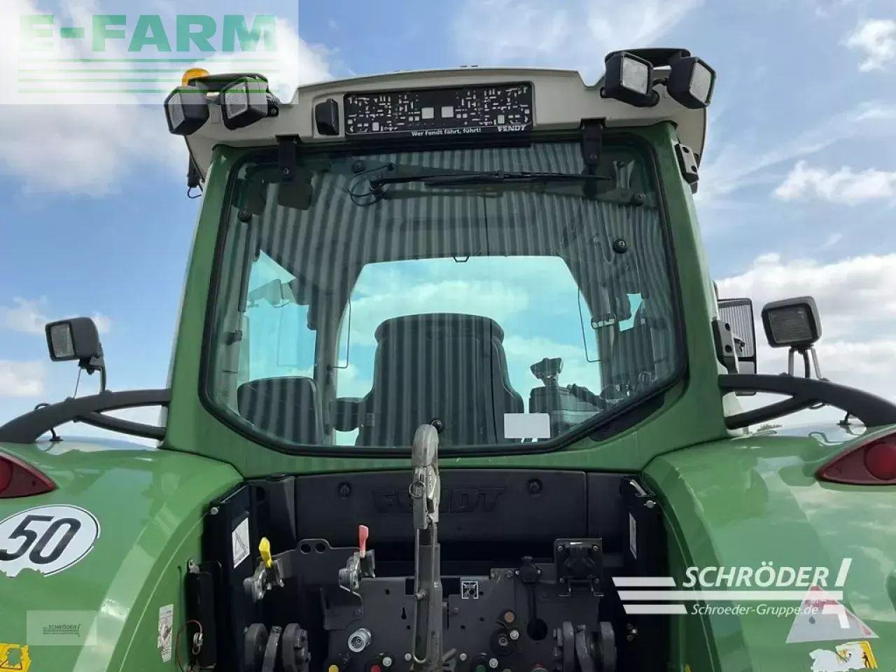 Fendt 724 vario s4 profi plus ProfiPlus - Traktor: bilde 5 Fendt 724 vario s4 profi plus ProfiPlus - Traktor: bilde 5