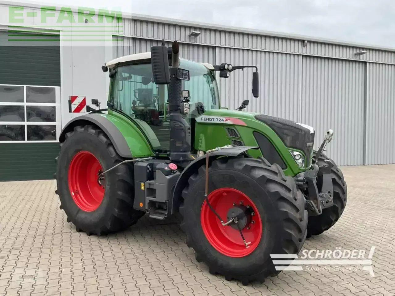 Fendt 724 vario s4 profi plus - Traktor: bilde 1 Fendt 724 vario s4 profi plus - Traktor: bilde 1