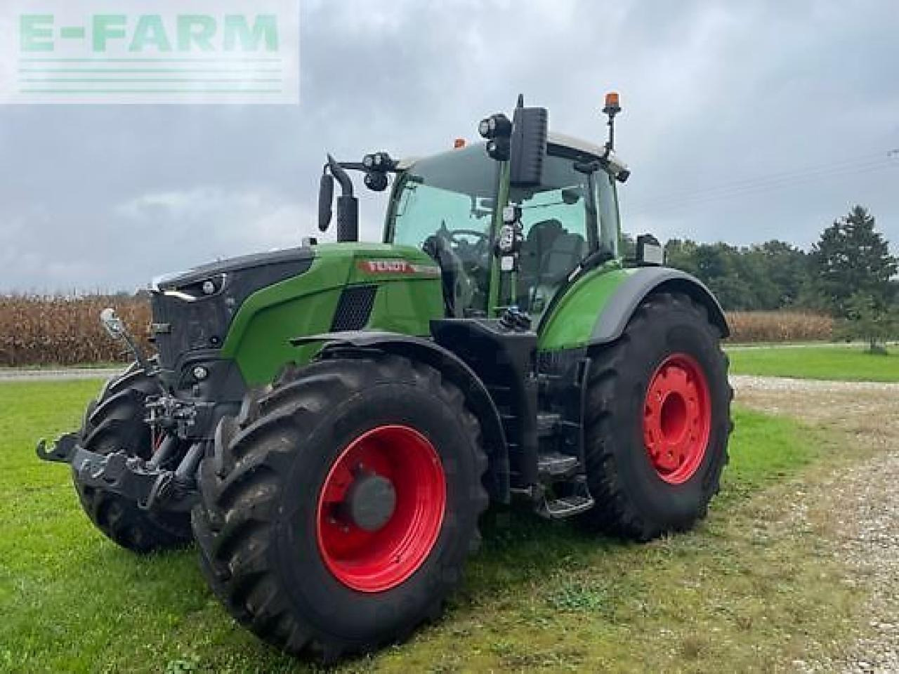 Fendt 728 profi plus vario grip ProfiPlus - Traktor: bilde 2 Fendt 728 profi plus vario grip ProfiPlus - Traktor: bilde 2