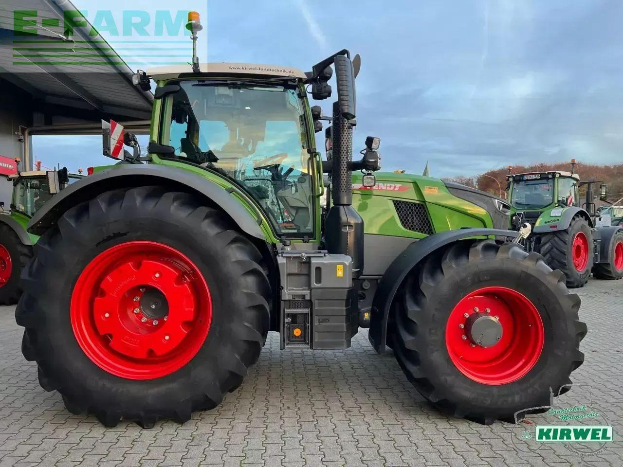 Fendt 728 vario gen7 - Traktor: bilde 4 Fendt 728 vario gen7 - Traktor: bilde 4