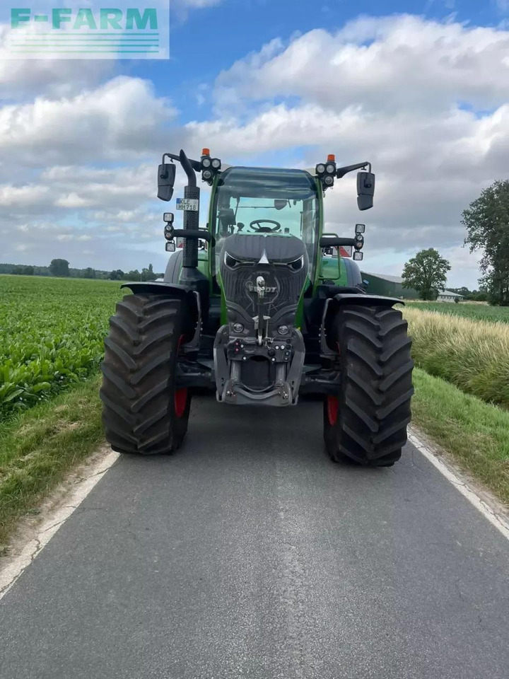 Fendt 728 vario powerplus PowerPlus - Traktor: bilde 5 Fendt 728 vario powerplus PowerPlus - Traktor: bilde 5
