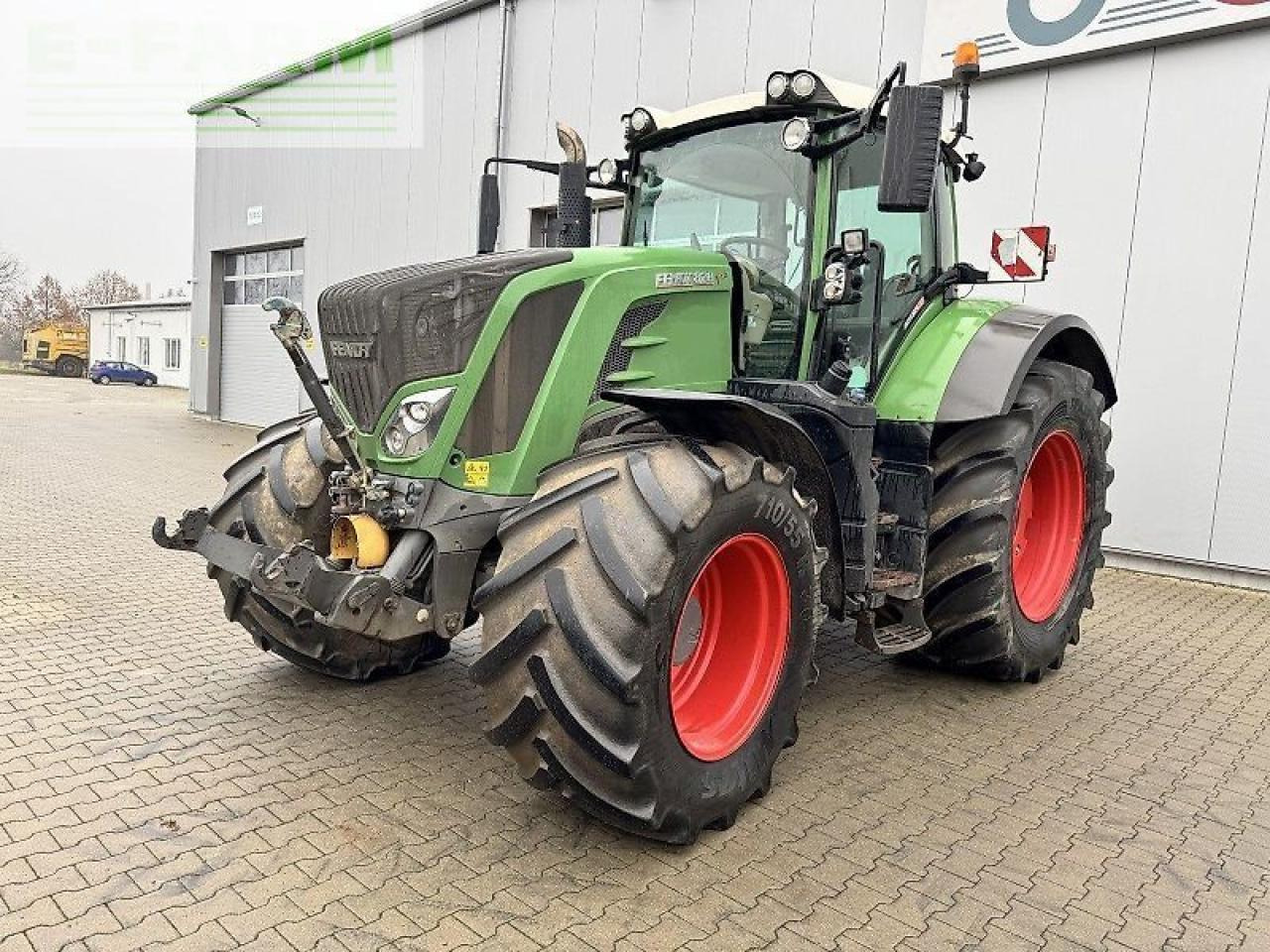 Fendt 828 s4 profi+ - Traktor: bilde 2 Fendt 828 s4 profi+ - Traktor: bilde 2
