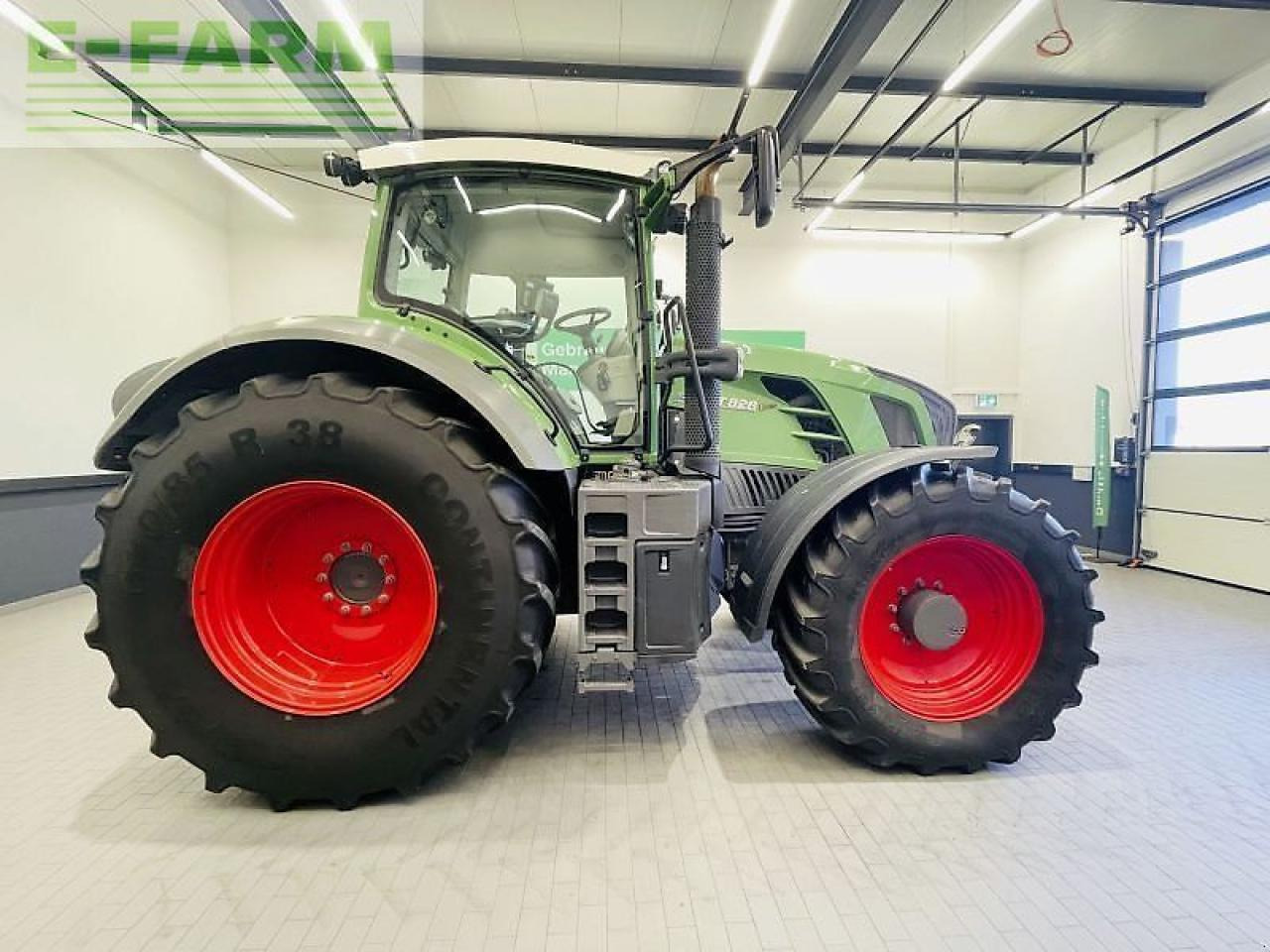 Fendt 828 vario scr profi Profi - Traktor: bilde 4 Fendt 828 vario scr profi Profi - Traktor: bilde 4