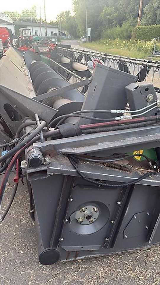 Fendt 8400 p al - Skurtresker: bilde 4 Fendt 8400 p al - Skurtresker: bilde 4