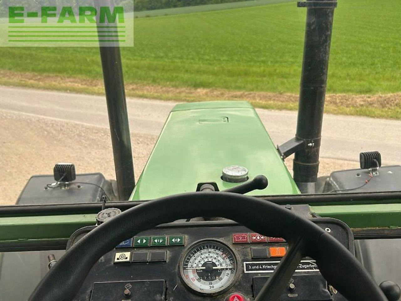 Fendt favorit 615 ls - Traktor: bilde 4 Fendt favorit 615 ls - Traktor: bilde 4