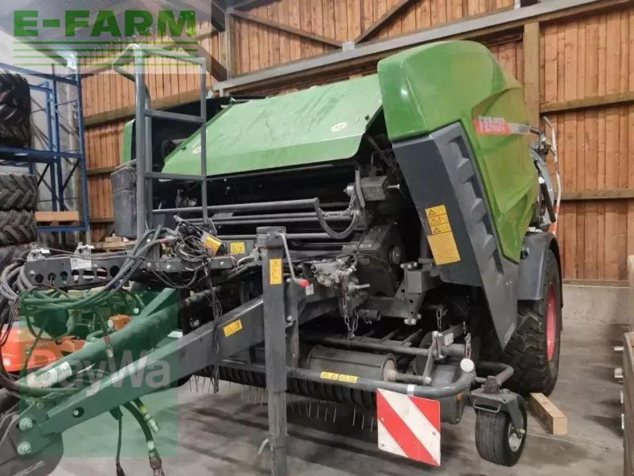 Fendt rotana 130 f combi isobus - Firkantpresse: bilde 1 Fendt rotana 130 f combi isobus - Firkantpresse: bilde 1