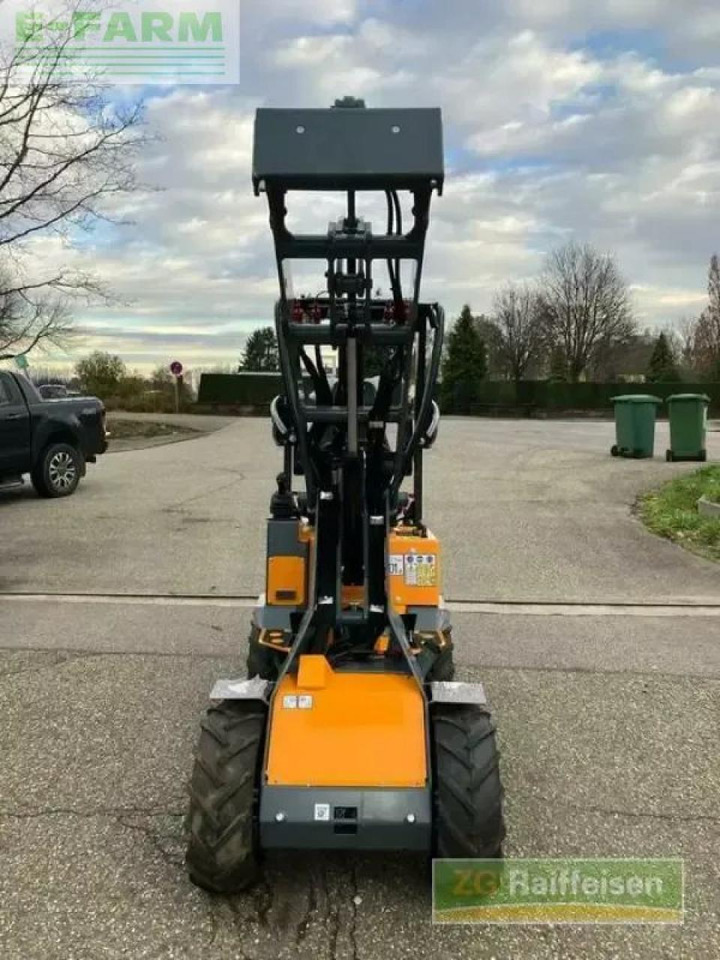 Giant g1200 - Minigraver: bilde 2 Giant g1200 - Minigraver: bilde 2