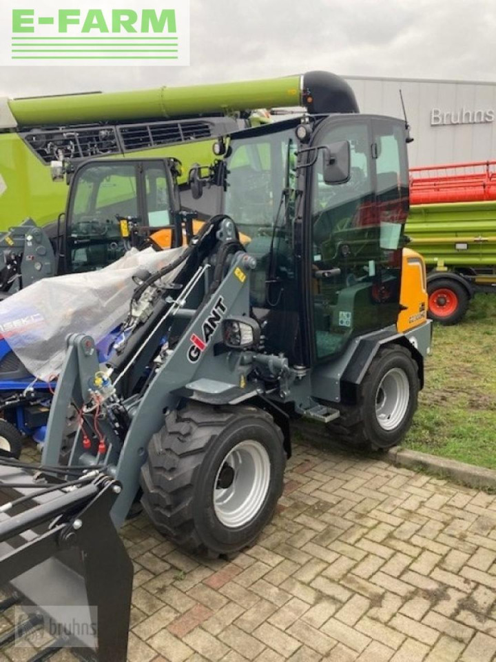 Giant g2300 hd - Hjullaster: bilde 1 Giant g2300 hd - Hjullaster: bilde 1