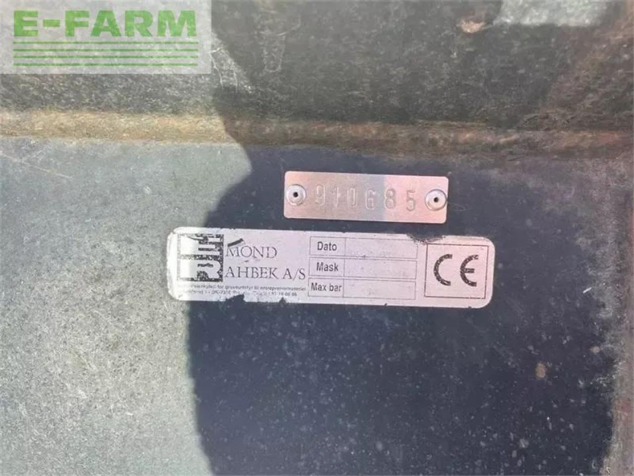 Hyundai hl 740-7 med højtipskovl - Minigraver: bilde 3 Hyundai hl 740-7 med højtipskovl - Minigraver: bilde 3