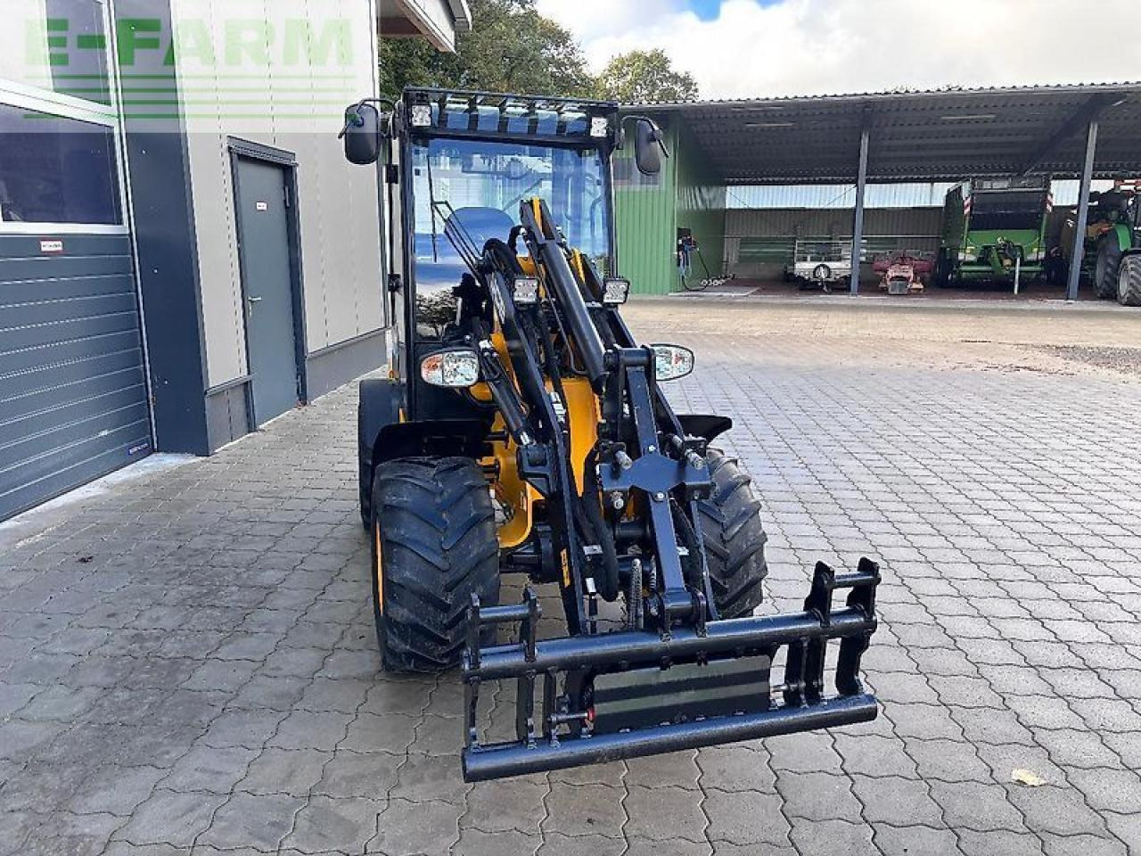 JCB 403 plus - Minigraver: bilde 3 JCB 403 plus - Minigraver: bilde 3