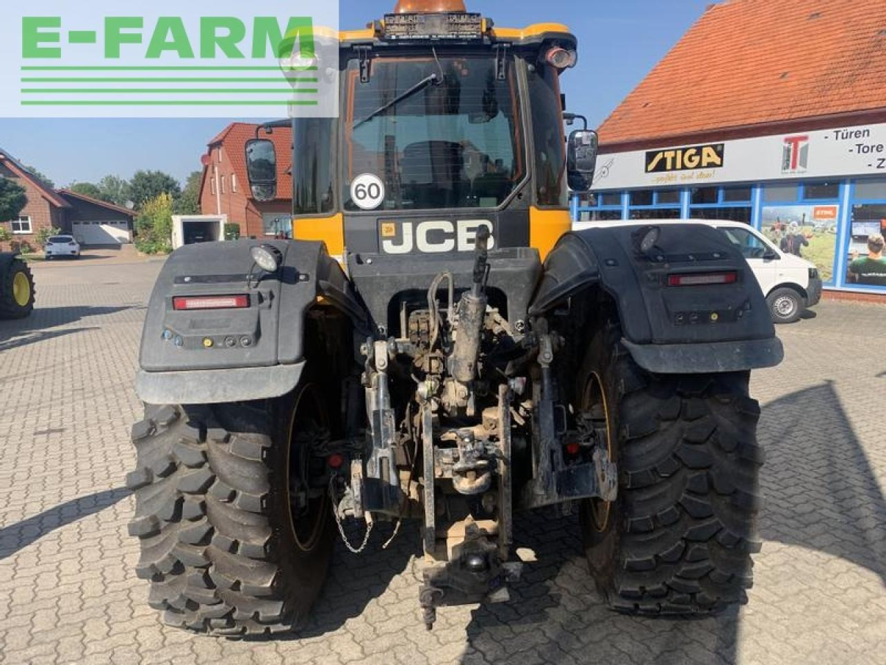 JCB 4220 fasttrac mit jd-autotrac vorbereitung + stoll konsolen - Traktor: bilde 5 JCB 4220 fasttrac mit jd-autotrac vorbereitung + stoll konsolen - Traktor: bilde 5