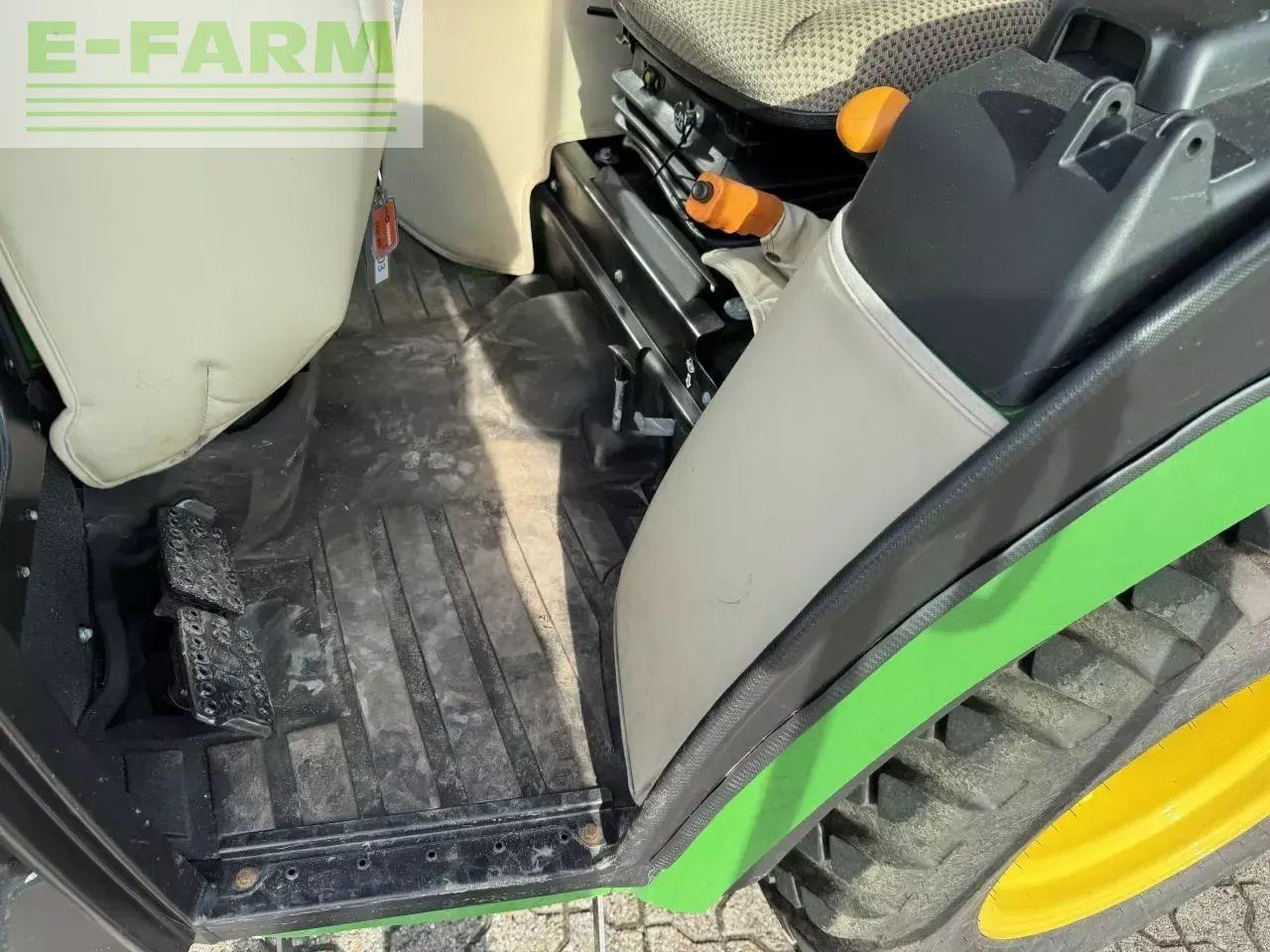 John Deere 2038r - Traktor: bilde 3 John Deere 2038r - Traktor: bilde 3